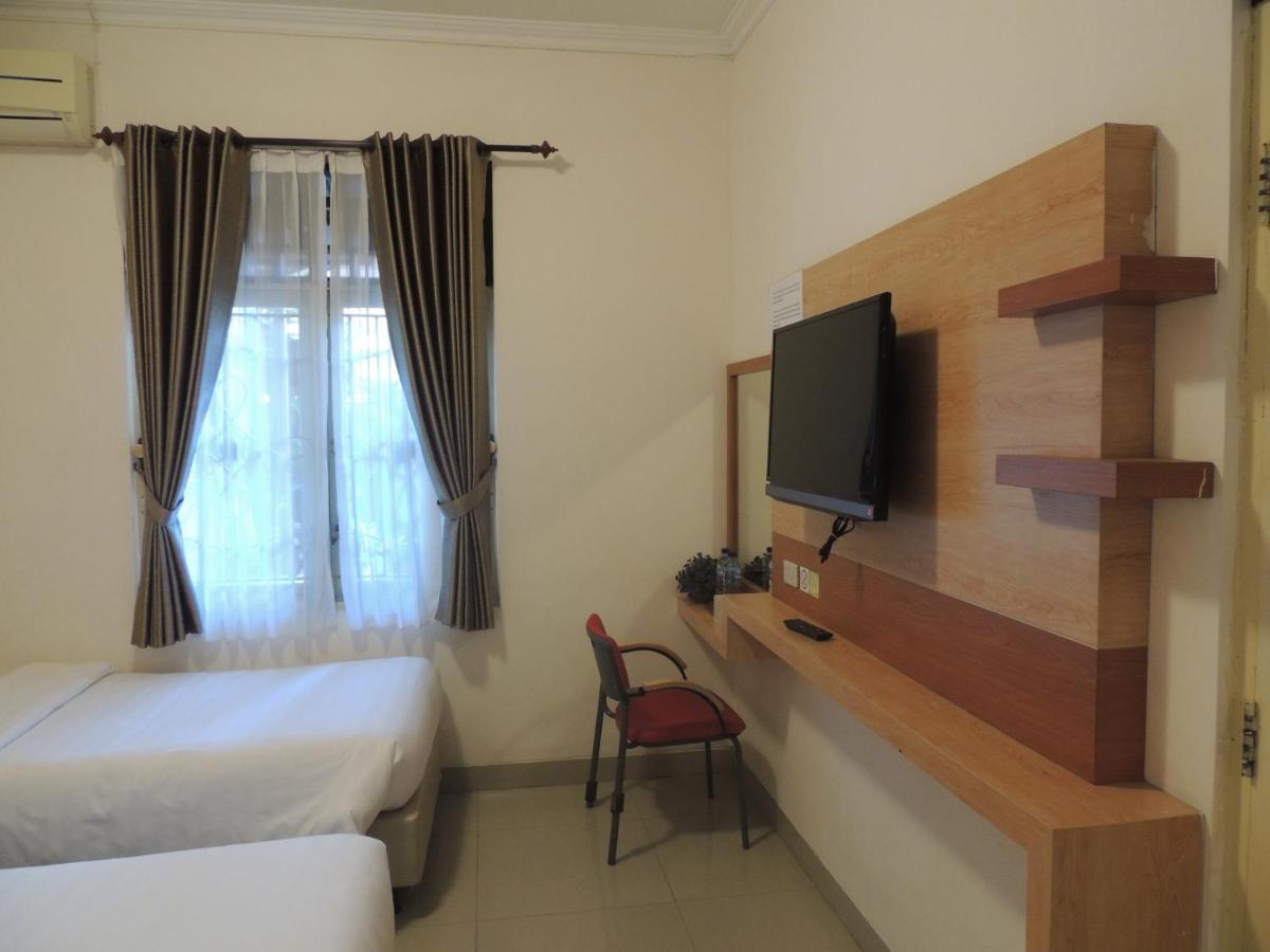 Shabrina Homestay Syariah Kalasan Exterior foto